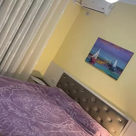 Klara's * Gjirokastër